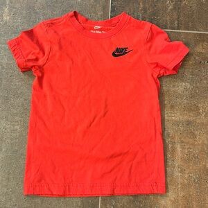 Boys Nike tee